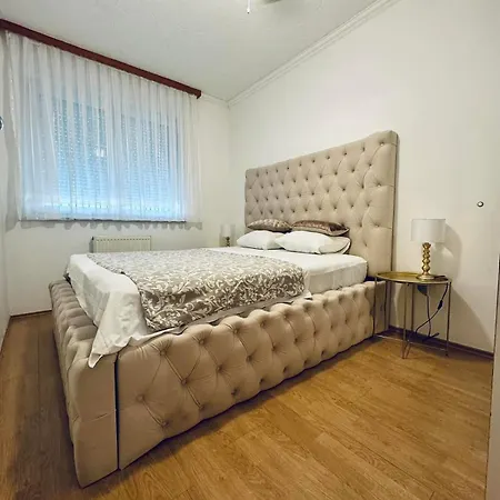 Muric 1 Apartman Ljubljana
